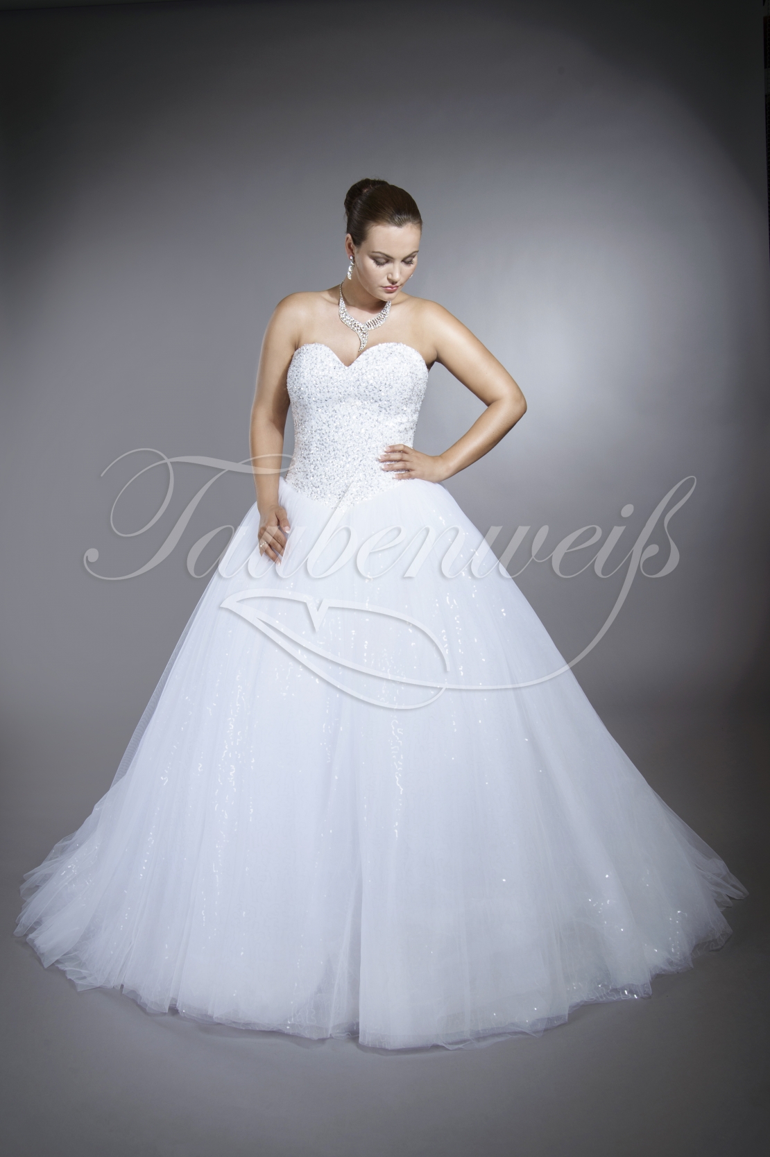 Brautkleid Tw0009b In Prinzessinnenstil Mit Glamourosem Glitzer