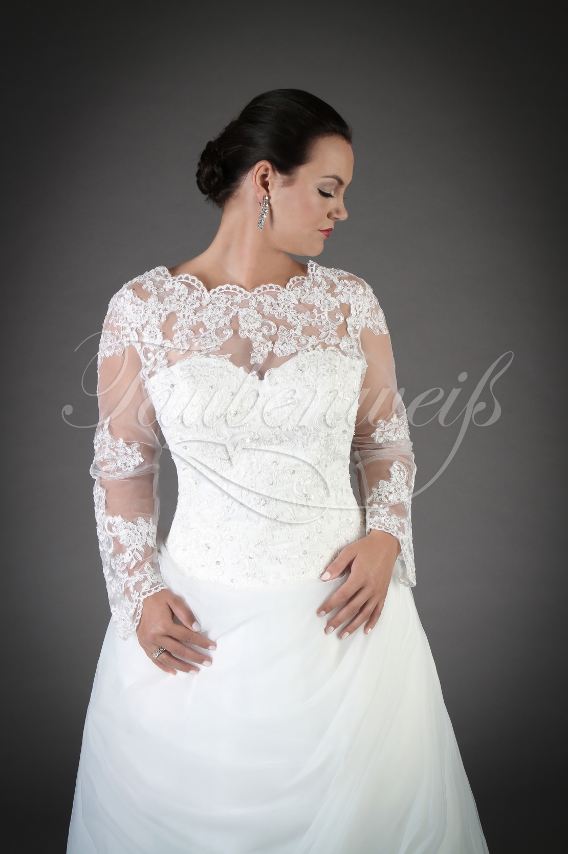 Romantisches Brautkleid TW0037B aus Tüll und Spitze