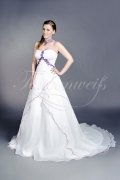 Brautkleid TW0118B - A-Linie lila Organza Spitze Perlen Schleppe Schnürung 1