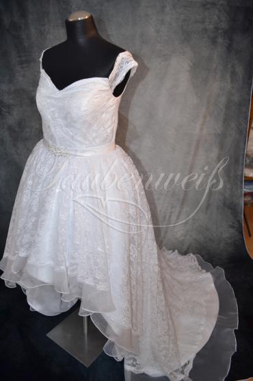 Brautkleid Nr. 28 - Brautkleid Nr. 28 weiß Spitze Vokuhila große Größe Plus Size 5